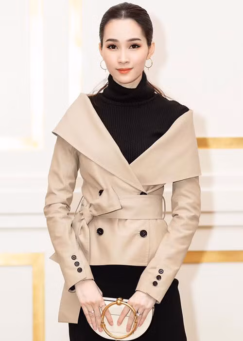 Thu Thảo chọn lui về hậu trường khi ở độ chín của nhan sắc khiến nhiều người tiếc nuối.