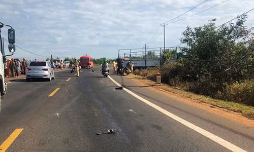 Vu xe tai dam chet 3 chi em o GL: Bo GTVT de nghi xu nghiem