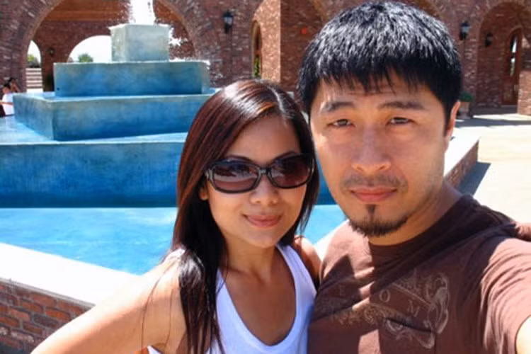 Soi duong tinh duyen cua hai dao dien trieu do Charlie Nguyen - Victor Vu