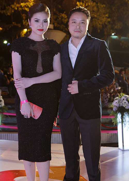 Sau thời gian dài vướng tin đồn hẹn hò, Vân Trang và Victor Vũ tỏ ra khá lạnh nhạt khi cùng xuất hiện trong buổi ra mắt phim “Cô dâu đại chiến 2” vào tháng 1/2014. Ảnh: Dân Việt