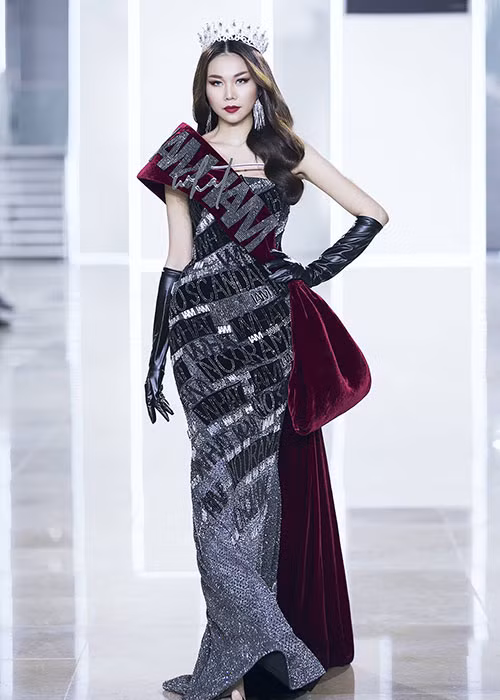 Có bạn trai tâm lý, Thanh Hằng bị fan thúc giục sớm lên xe hoa.