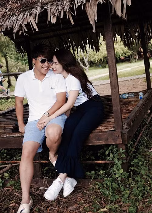 Thậm chí, bạn trai của Hòa Minzy chấp nhận hình xăm của bạn gái dành cho tình cũ. Ảnh: Thể thao văn hóa