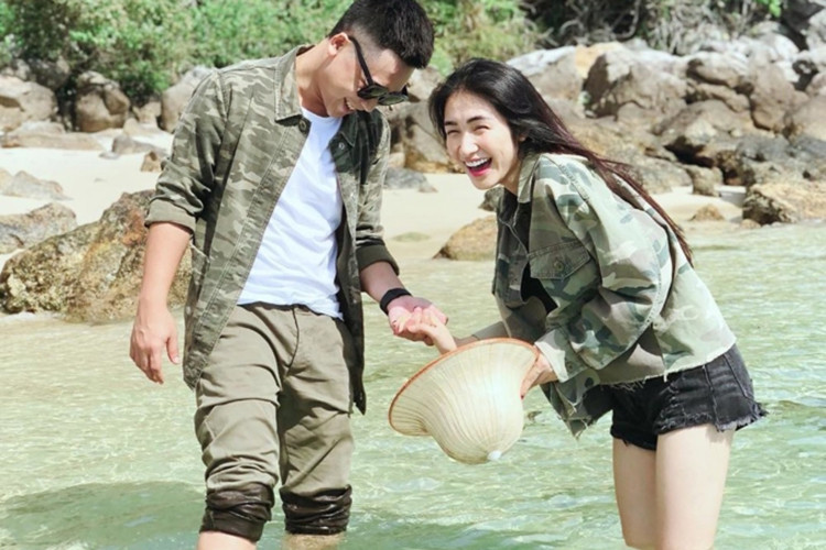 Khi bí mật yêu nhau, Hòa Minzy từng khoe doanh nhân Minh Hải không bận tâm đến quá khứ của cô. Ảnh: Thế giới trẻ