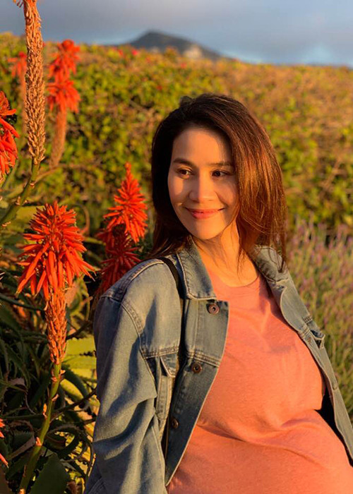 Không chỉ Lê Phương, Thân Thúy Hà cũng là sao Việt đón "heo vàng" Kỷ Hợi 2019.