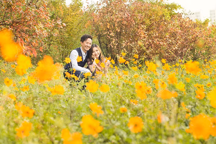 Bộ ảnh cưới của cặp đôi lần đầu tiên được hé lộ nên nhận được sự chú ý.