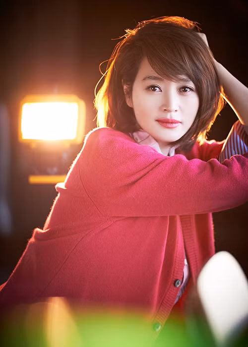 Kim Hye Soo từng công khai hẹn hò với “trai xấu” Yoo Hye Jin nhưng chia tay sau 3 năm mặn nồng.