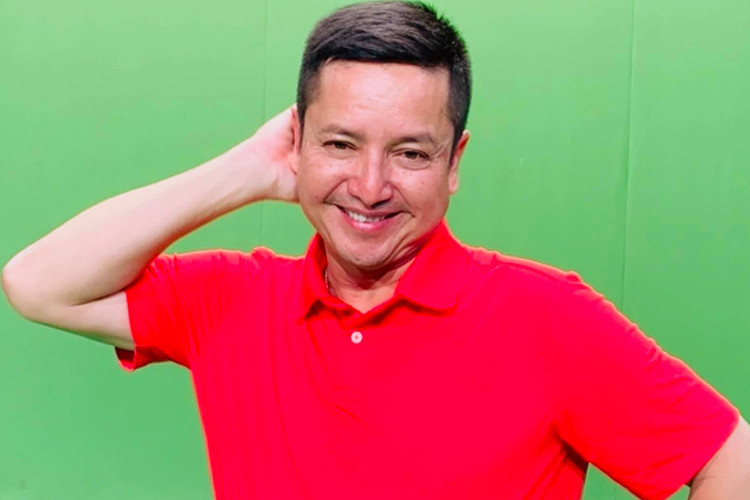 Nghệ sĩ Chí Trung vắng mặt trong loạt ảnh hậu trường Táo quân 2019 được Xuân Bắc chia sẻ.