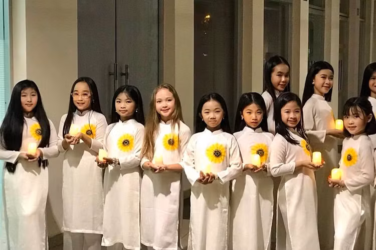 Ngọc Nga từng tâm sự về niềm đam mê người mẫu của con gái.