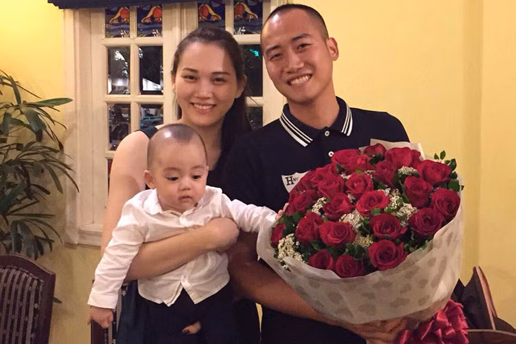 Giống như Hà Tăng, Thiên Lý, Ngọc Thạch rút khỏi làng giải trí sau khi về làm dâu gia đình bề thế.