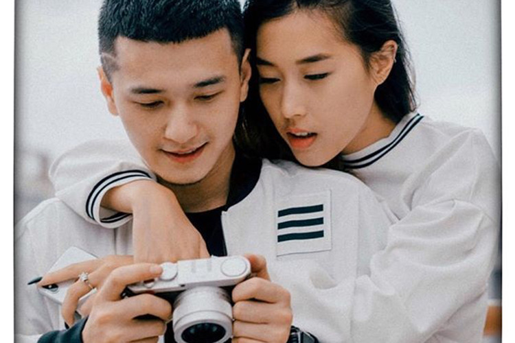 Nhung khoanh khac ngot ngao cua Huynh Anh ben ban gai