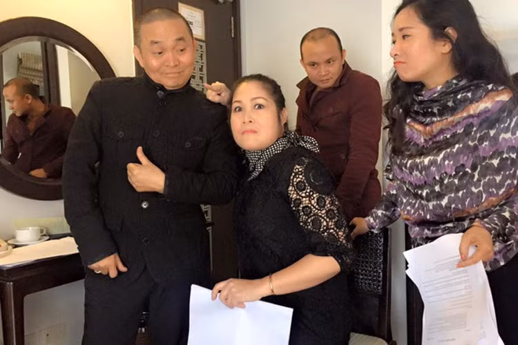 Xuân Nghĩa chính là em trai của danh hài đất Bắc Xuân Hinh. Từ trước đến nay, cả hai hiếm khi xuất hiện bên nhau trước công chúng. Ảnh: Dân Việt