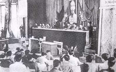 Đại hội đại biểu toàn quốc lần thứ II. Diễn ra từ ngày 11-19/2/1951 tại xã Vinh Quang, Chiêm Hóa, Tuyên Quang. Dự Đại hội có 158 đại biểu chính thức, thay mặt cho hơn 73 vạn Đảng viên. Đại hội bầu ra BCH TƯ gồm 19 ủy viên chính thức và 10 ủy viên dự khuyết. BCHTƯ đã bầu Bộ Chính trị có 7 ủy viên chính thức và 1 ủy viên dự khuyết. Đại hội bầu Chủ tịch Hồ Chí Minh là Chủ tịch Đảng, bầu đồng chí Trường Chinh làm Tổng Bí thư.