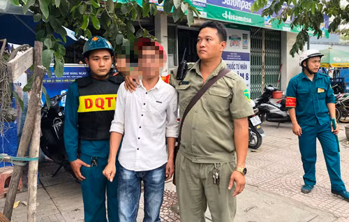 Hai hung loi thu nhan cua tai xe container “choi” cung luc 3 loai ma tuy-Hinh-3