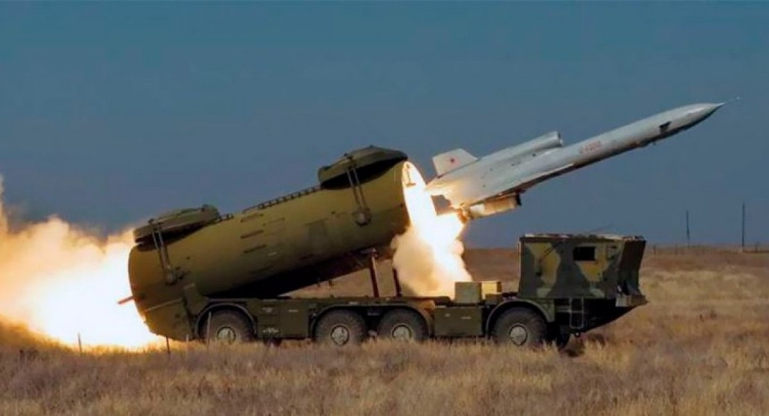 Chiếc Tu-143 Reys có nhược điểm lớn đó là đường bay khá đơn giản, tốc độ tương đối chậm, không có khả năng lẩn tránh mục tiêu phòng không như những loại UAV chế tạo trong giai đoạn hiện nay.