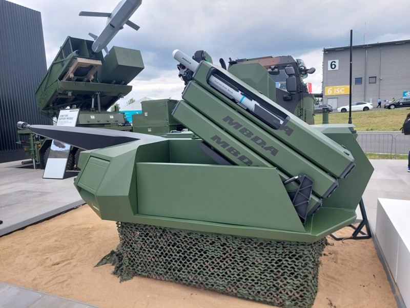 Skyranger 35 sử dụng module chiến đấu với pháo 35 mm GDM-008 có tốc độ bắn 1.000 phát/phút. Tùy chọn bổ sung có thể lắp đặt một bệ phóng cho hai tên lửa FIM-92 Stinger hoặc Mistral trong tháp pháo.