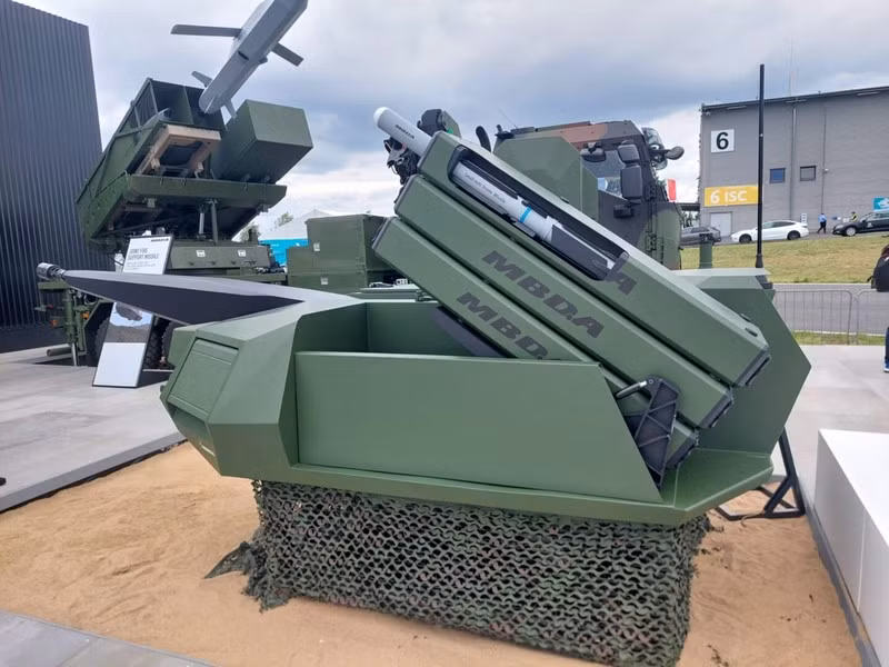 Skyranger 35 sử dụng module chiến đấu với pháo 35 mm GDM-008 có tốc độ bắn 1.000 phát/phút. Tùy chọn bổ sung có thể lắp đặt một bệ phóng cho hai tên lửa FIM-92 Stinger hoặc Mistral trong tháp pháo.