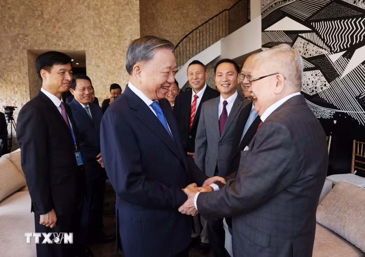 Tri thuc Viet kieu huong ve que huong voi nhung dong gop ngay cang thiet thuc