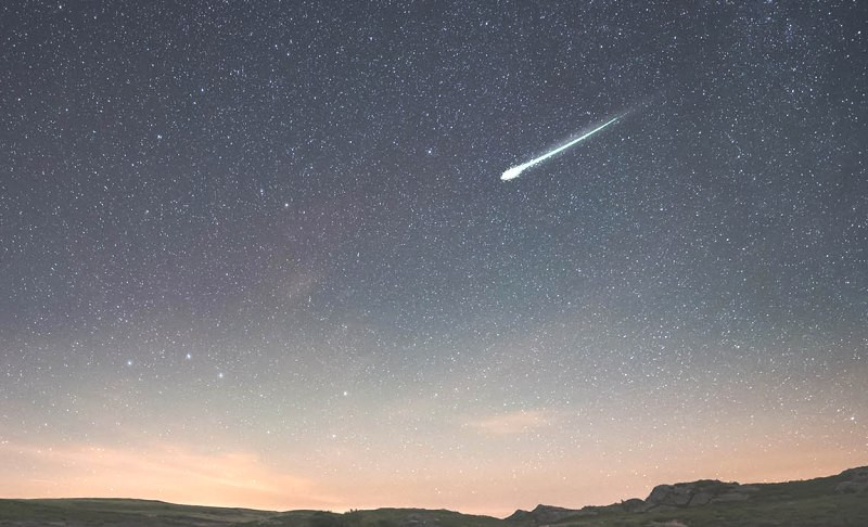 Theo tín ngưỡng dân gian khi gặp mưa sao băng bạn chắp tay ước một điều gì đó, điều ước sẽ thành hiện thực. Tuy nhiên, theo các nhà khoa học mưa sao băng không gắn với bất kỳ yếu tố tâm linh nào. Đây là sự kiện thường niên, năm nào cũng xuất hiện. 