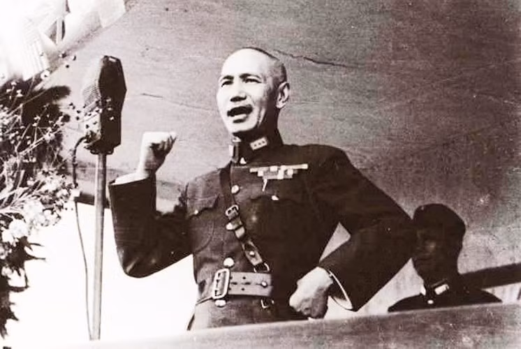 Vào ngày 16/4/1975, lễ an táng Tưởng Giới Thạch chính thức được diễn ra. Khi ấy, giới chức Đài Loan đọc bài điếu văn dài 23 trang để ca ngợi những công lao của Tưởng Giới Thạch.