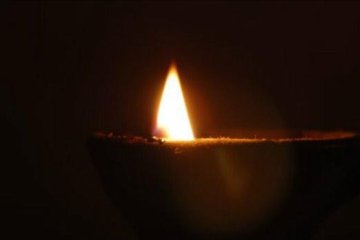 Do đó, nhiều nhà khoa học tiếp tục những nghiên cứu, tìm kiếm sử liệu với hy vọng sẽ tìm ra lời giải cho bí ẩn này trong tương lai.