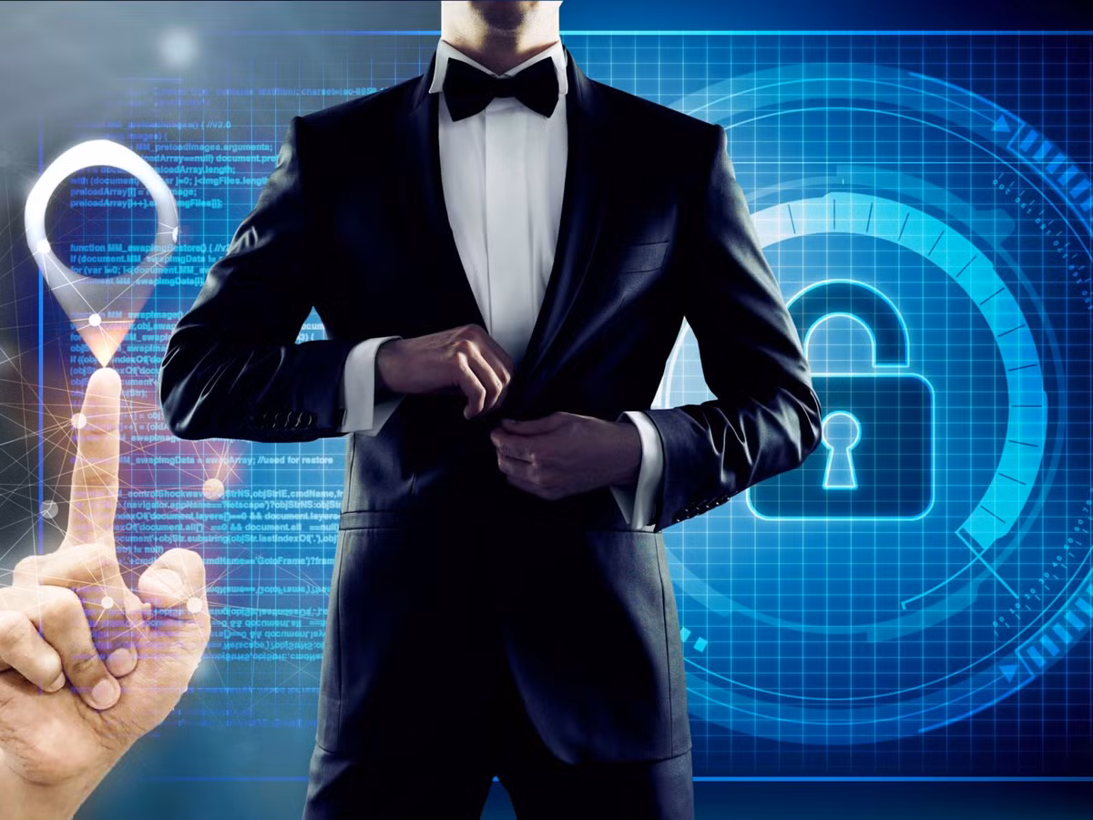 Đó là thiết bị phân tích về: hơi thở, nhịp tim, huyết áp, thay đổi độ dày của mạch máu, mồ hôi và các chỉ số khác của người kiểm tra.