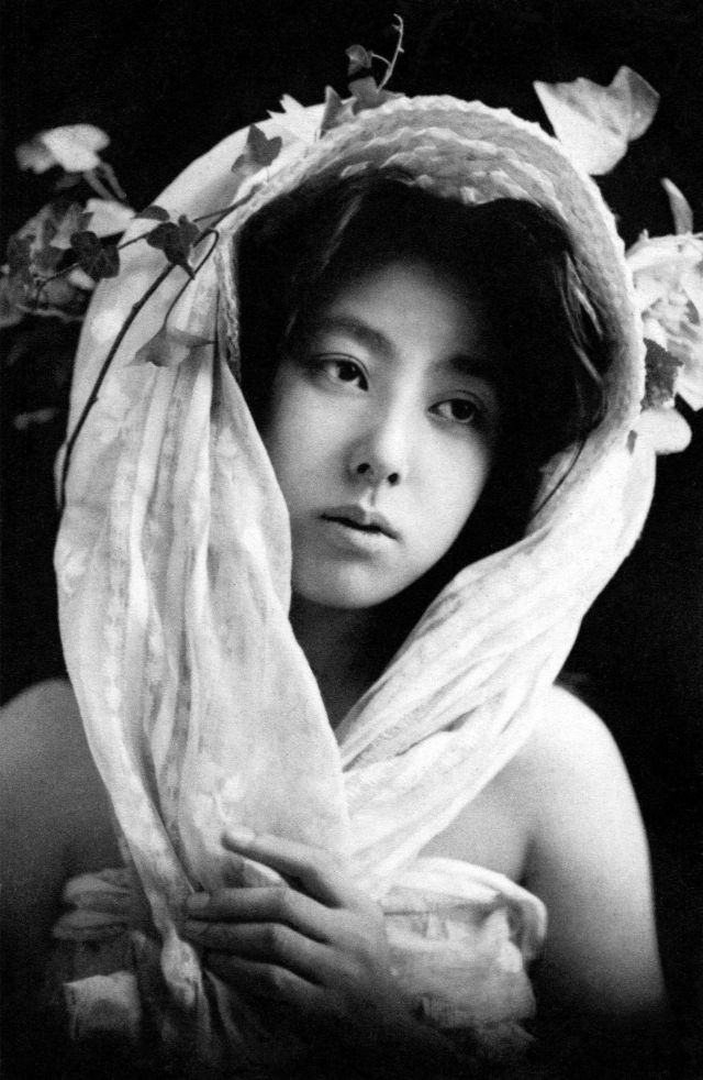 Vẻ đẹp mộc mạc, hồn nhiên của các maiko thu hút sự chú ý của mọi người.