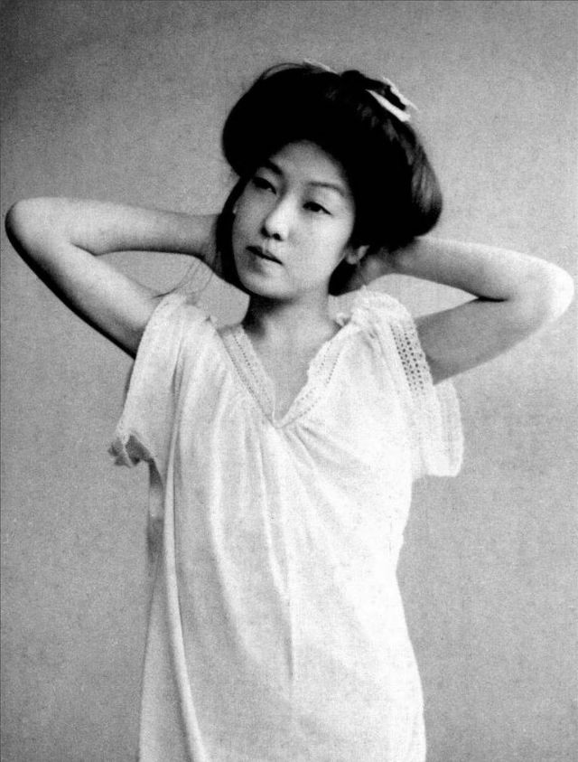 Dù không trang điểm đậm nhưng những maiko vẫn toát lên sự cuốn hút tuyệt vời.