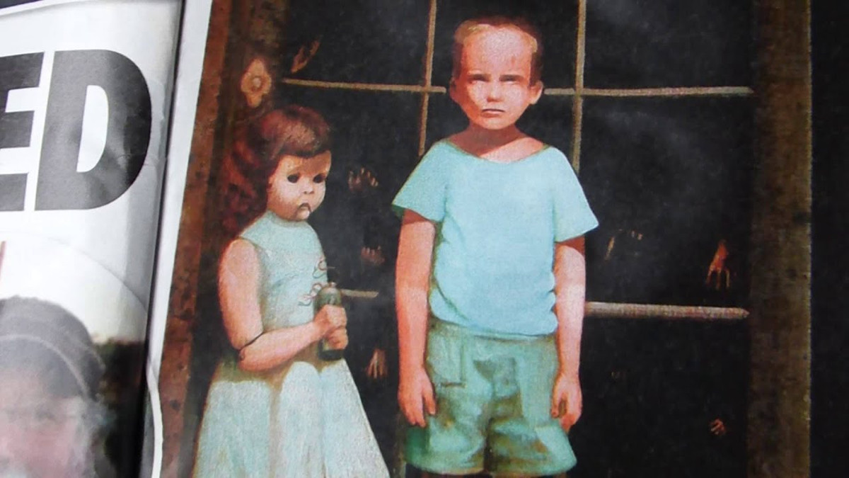 Cuối cùng, bức tranh The Hands Resist Him được bán cho chủ sở hữu phòng tranh tên Kim Smith với giá 1.025 USD. Sau khi mua về, bức họa này được cất giữ và trưng bày trong phòng tranh ở Grand Rapids, Michigan, Mỹ.