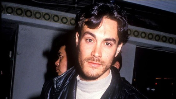 Tuy nhiên, không ai có thể ngờ rằng, Lý Quốc Hào tử vong khi tham gia bộ phim The Crow quay vào năm 1993. Khi ấy, ông bị một viên đạn thật bắn trúng người thay vì đạn giả. Hậu quả ông tử vong sau 12 tiếng. Cái chết của Lý Quốc Hào khi mới 28 tuổi khiến nhiều người đau xót, thương cảm.