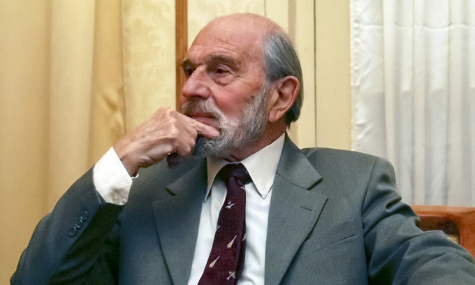 Vào tháng 12/2020, ông qua đời tại Moscow và được tổ chức tang lễ với nghi thức dành cho anh hùng dân tộc của Nga.