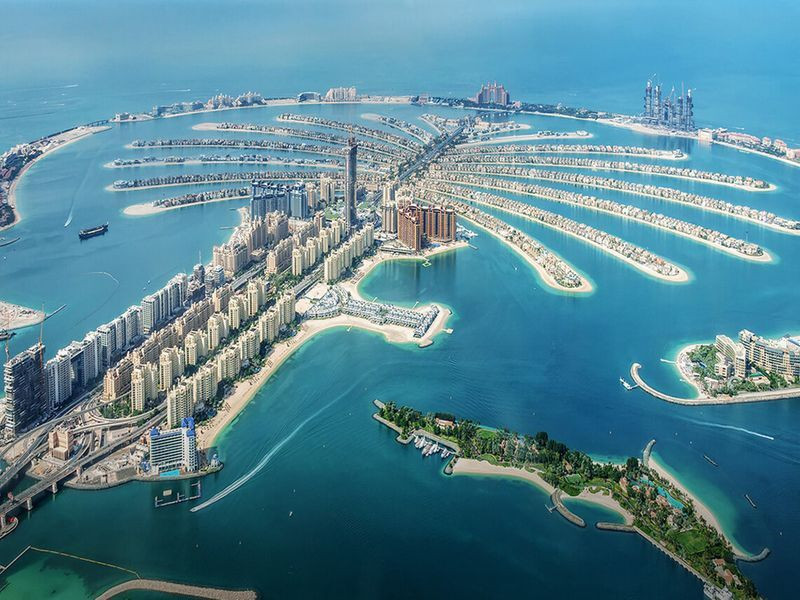 Đảo nhân tạo Palm Jumeirah không dùng bất cứ nguyên liệu sắt thép hay bê tông để thi công.