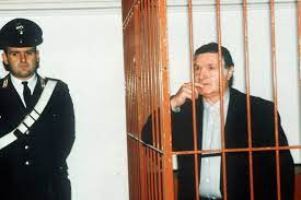 Đến ngày 17/11/2017, "bố già" Salvatore khét tiếng một thời tử vong vì căn bệnh ung thư.