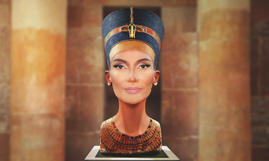 Vào năm 1904, nhà Ai Cập học Ernesto Schiaparelli phát hiện lăng mộ của Nữ hoàng Nefertari mở ra một số khám phá bất ngờ.