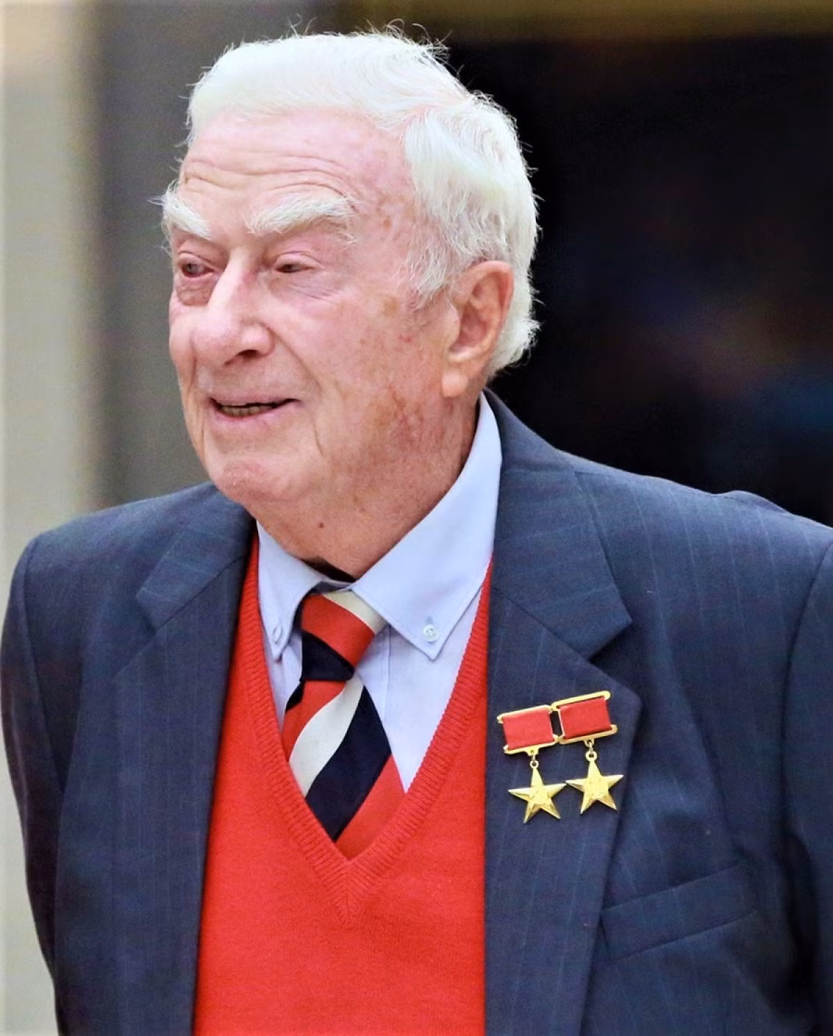 Sau khi nhà lãnh đạo Stalin qua đời, công việc bí mật của ông Dadaev kết thúc. Lúc ấy, ông trở lại đóng phim. Trong nhiều thập kỷ sau đó, công việc của Dadaev được giữ bí mật tuyệt đối.