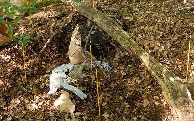 Do vậy, cảnh sát nhanh chóng lần theo hành tung của Marcin và Patryk để bắt giữ 2 nghi phạm vì tội bắt cóc và giết người bất thành. Trong quá trình điều tra, cảnh sát phát hiện Marcin và Patryk rút 500 bảng Anh từ thẻ ngân hàng của Michelina sau khi gây án.