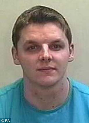 Với những bằng chứng không thể chối cãi, Marcin (trong ảnh) bị đưa ra xét xử và nhận bản án 20 năm tù. Trong khi đó, Patryk đối mặt bản án 4 năm 6 tháng tù vì tội bắt cóc.