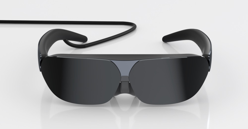 TCL cho biết bán kính Nxtwear G trong tháng 7 này. Australia là thị trường đầu tiên với giá bán thiết bị này là khoảng 680 USD. Sau đó, TCL mở rộng thị trường sang các quốc gia khác.