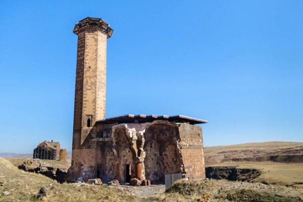 Thành phố Ani từng là nơi sinh sống của hơn 100.000 cư dân. Thế nhưng, trải qua nhiều "biến cố" lớn, nơi đây hiện không còn người sinh sống.