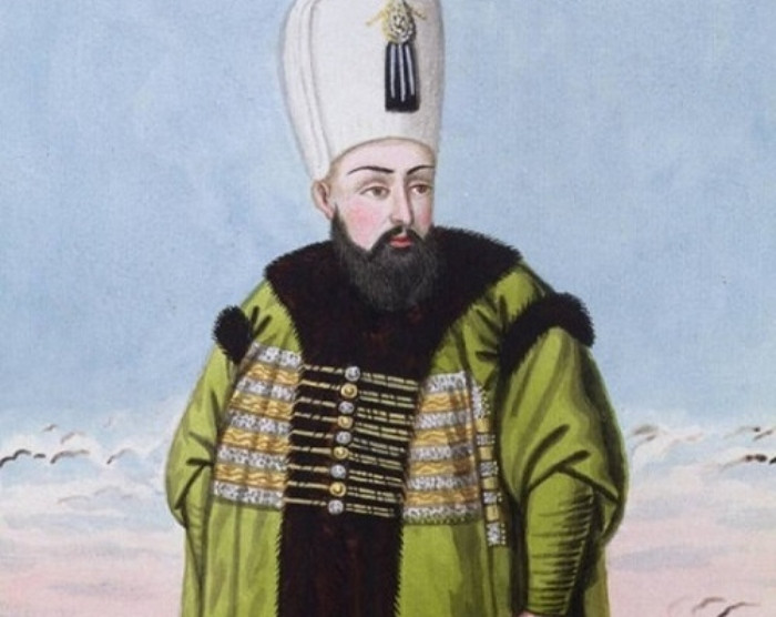 Hoàng đế Ibrahim I cai trị đế chế Ottoman từ năm 1640 - 1648. Ông được biết đến với biệt danh là "Ibrahim điên khùng". Điều này xuất phát từ việc nhà vua có thói quen kỳ lạ là tự giam mình trong một chiếc “lồng”.