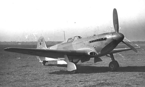 Yak-9U là một trong những máy bay chiến đấu huyền thoại trong Thế chiến 2. Nó ra một trong những "át chủ bài" của Không quân Liên Xô trong Thế chiến 2.