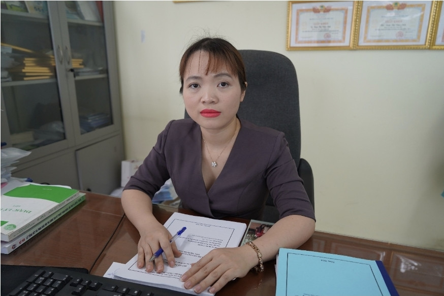 Nu tri thuc tre Dat To: Nghien cuu khoa hoc la niem dam me!