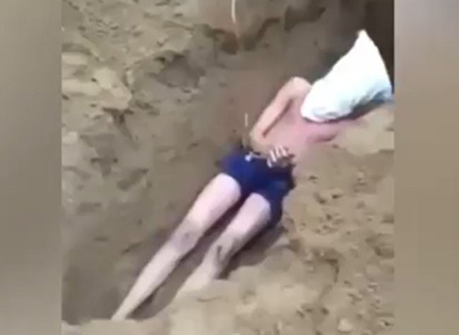 Nghe An: Trieu tap nhom doi tuong trum dau chon song nam thanh nien