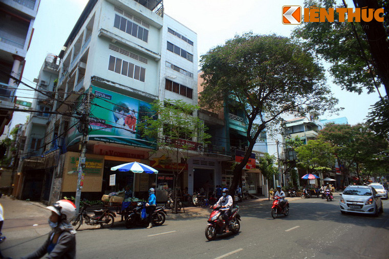 4. Phố Lý Chính Thắng (quận 3) là con phố có quán "Phở Bình" nổi tiếng ở nhà số 7. Đây là nơi đã nuôi giấu nhiều cán bộ biệt động Sài Gòn trong thập niên 1960.