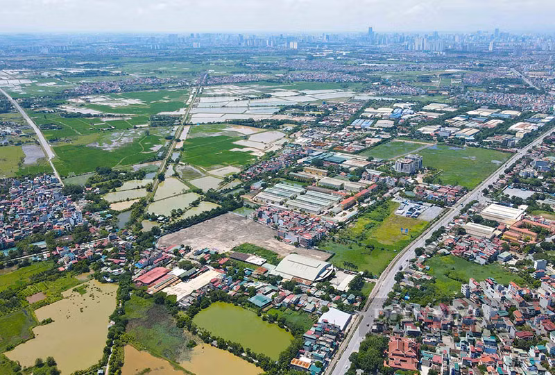 Thuong Tin dua 37 thua dat len san, khoi diem hon 10 trieu/m2