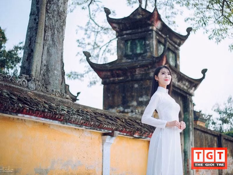 Ngoài năng khiếu nhảy múa, Vân còn có niềm yêu thích với chụp ảnh nghệ thuật, làm mẫu ảnh... Vì thế, cô bạn này có khá nhiều short hình ấn tượng.