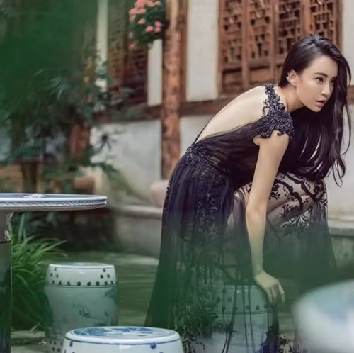 Trung tâm yoga của Mu Qimiya được thành lập từ năm cô mới 21 tuổi.