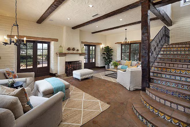 He lo khong gian ngu nghi rieng tu cua 