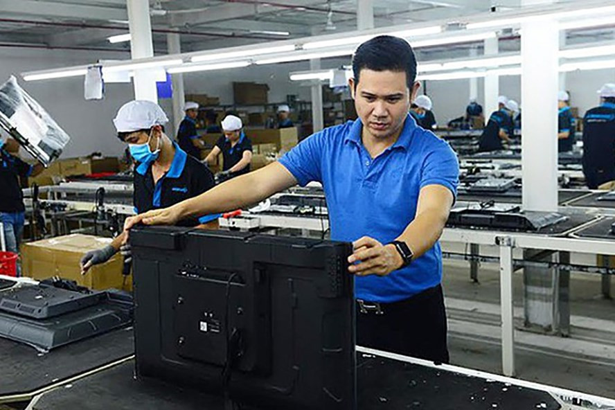 Asanzo phan doi, cac sieu thi dien may van thu doi tivi