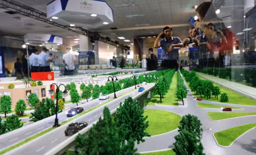 Rất đông khách đến tham quan và tìm hiểu những dự án mới của Novaland.