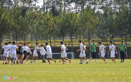 Lo anh Hoa Minzy vua an vua tam su voi Cong Phuong?-Hinh-2